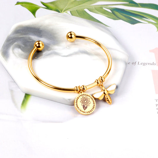 ZANORA - Handheld Flower And Butterfly Bracelet