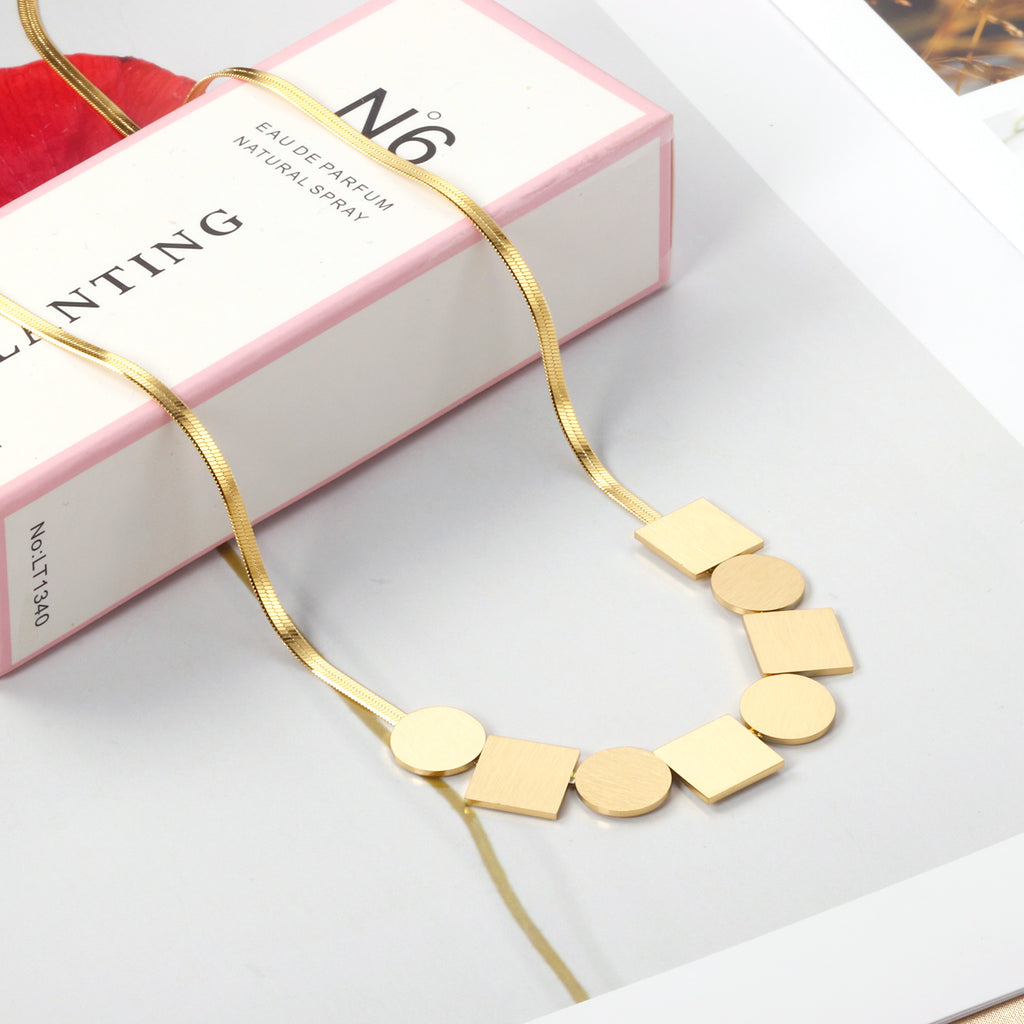 ZANORA - Square Brushed Pendant Necklace