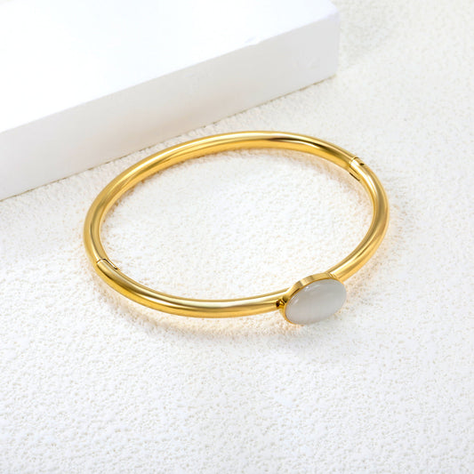 ZANORA - Oval White Cat's Eye Bangle