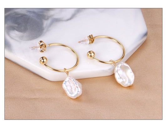 ZANORA - Shaped Pearl Studs Earring