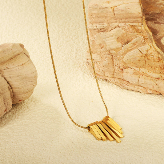 ZANORA - Vertical Bar Necklace