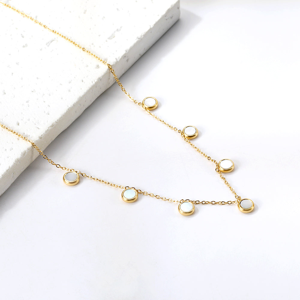 ZANORA  - White Shell Pendant Necklace