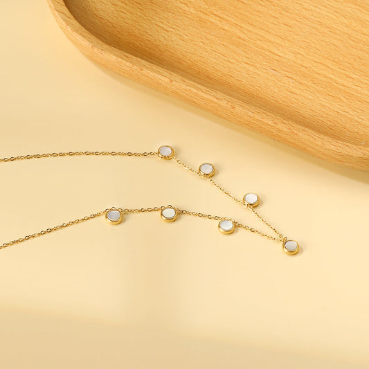 ZANORA  - White Shell Pendant Necklace