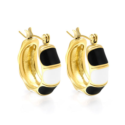 ZANORA  - C-Shaped Bamboo Drip Earring