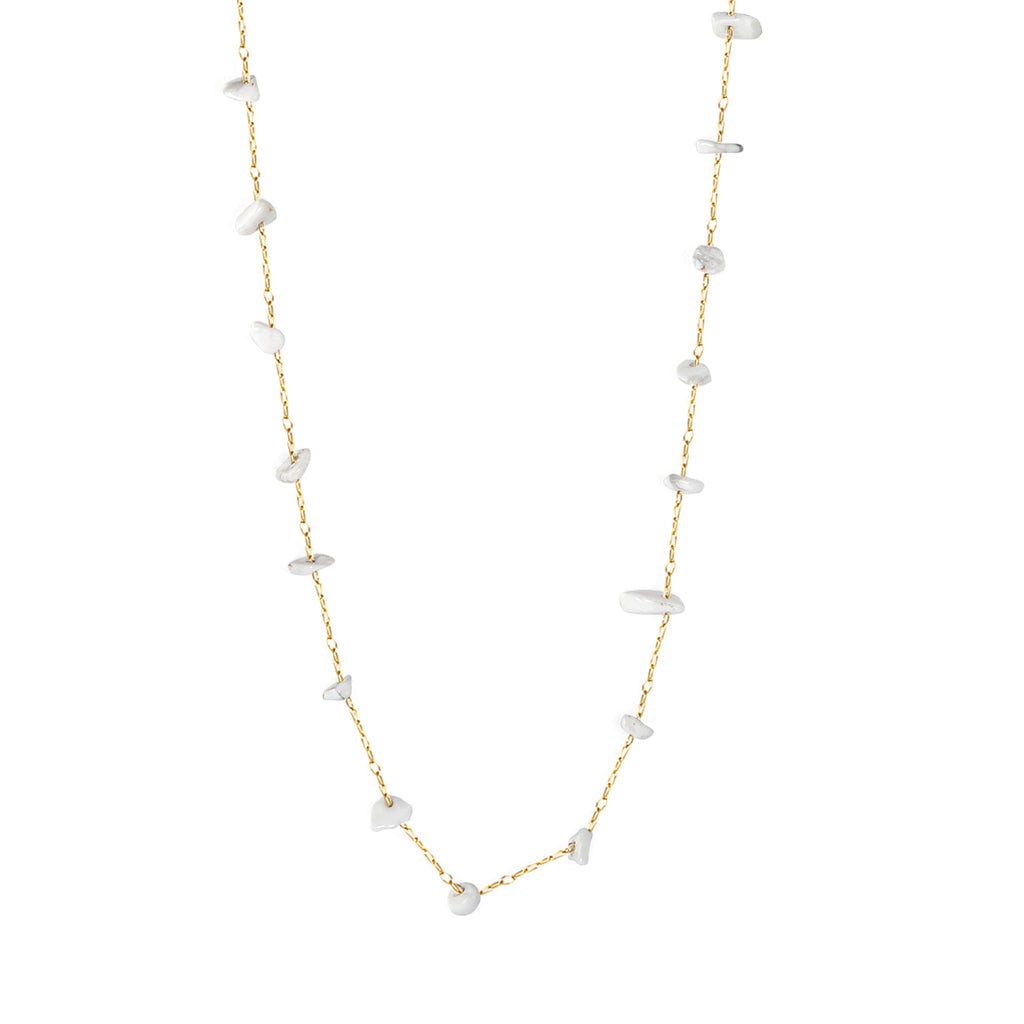ZANORA  - White Turquoise Necklace