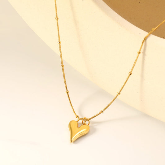 ZANORA Celeste Love - Pointed Heart Pendant Necklace