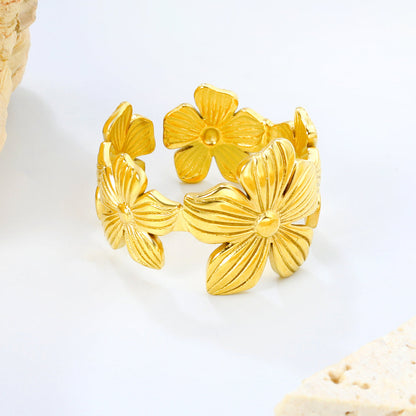 ZANORA Ember Flora - Adjustable Size Embossed Ring