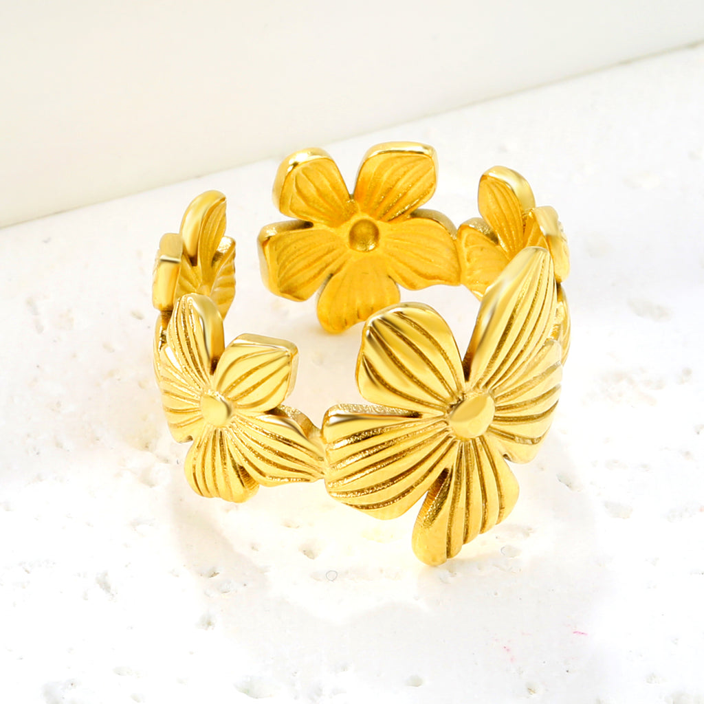ZANORA Ember Flora - Adjustable Size Embossed Ring