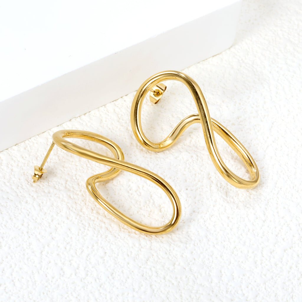 ZANORA  - Shaped Hoop Earring
