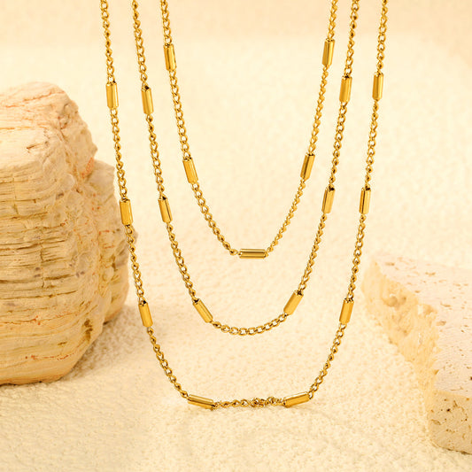 ZANORA - Round Tail Plaque Necklace