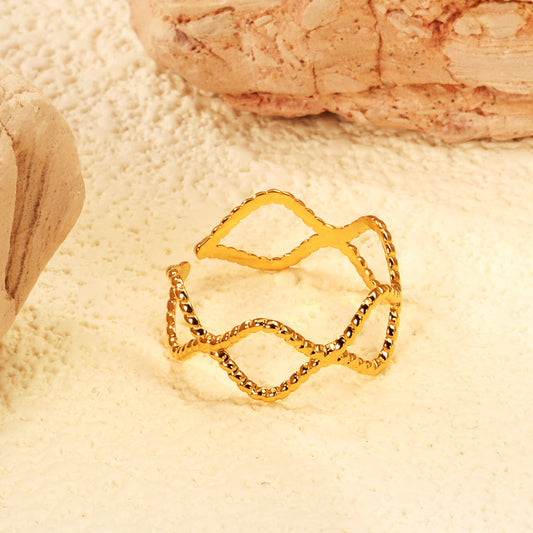 ZANORA Vetra - Adjustable Size Hollow Diamond Shaped Open Ended Ring