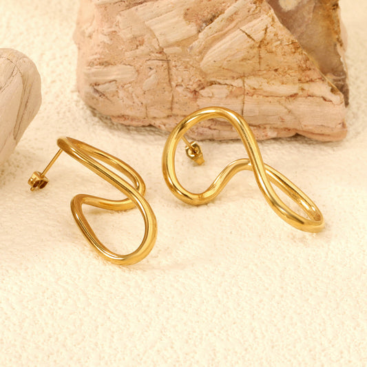 ZANORA  - Shaped Hoop Earring