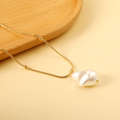 ZANORA - Shaped White Pearl Pendant Necklace