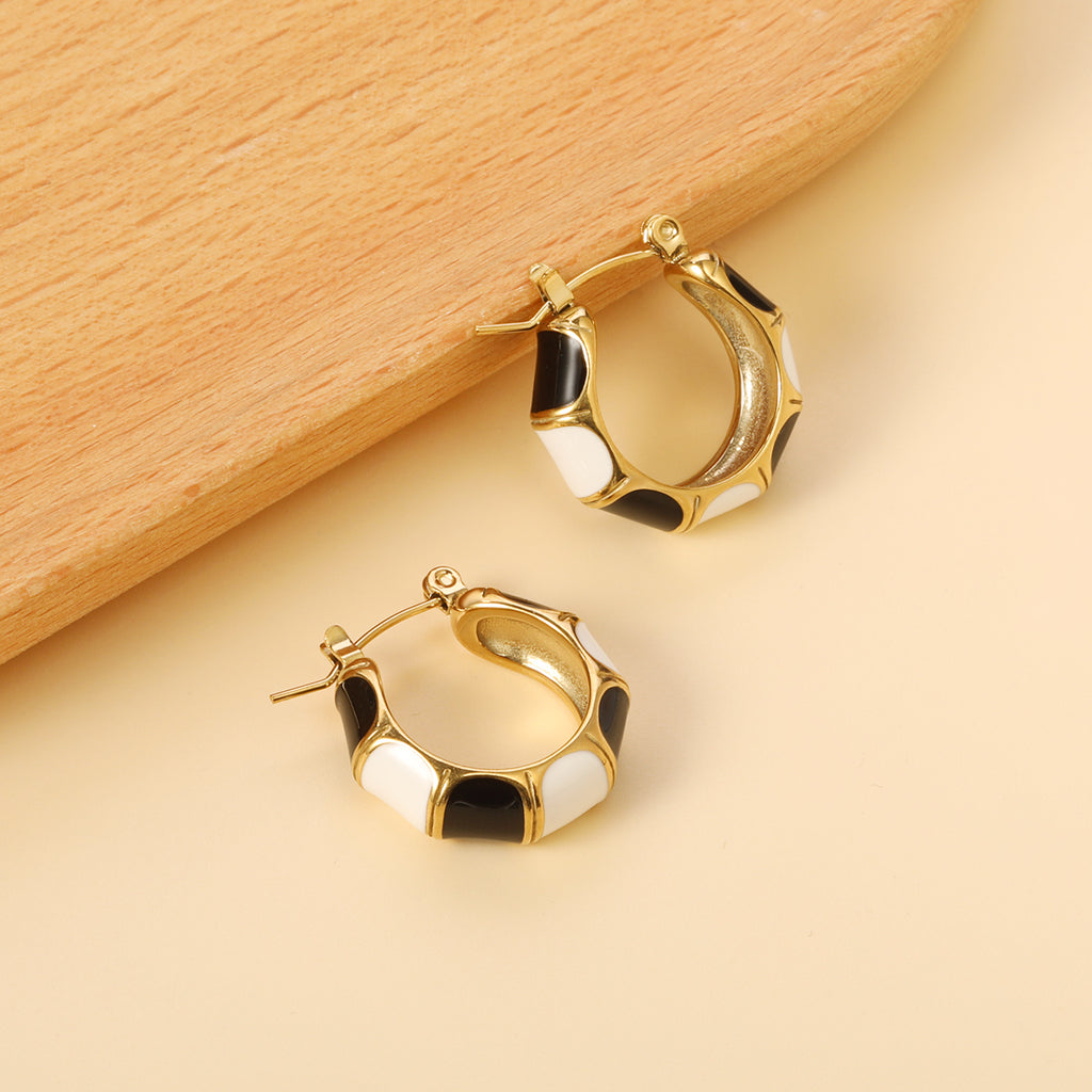 ZANORA  - C-Shaped Bamboo Drip Earring