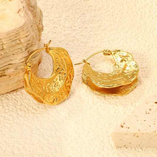 ZANORA  - Maple Leaf Cast Earring