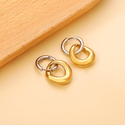 ZANORA  - Circle Shaped Hoop Earring