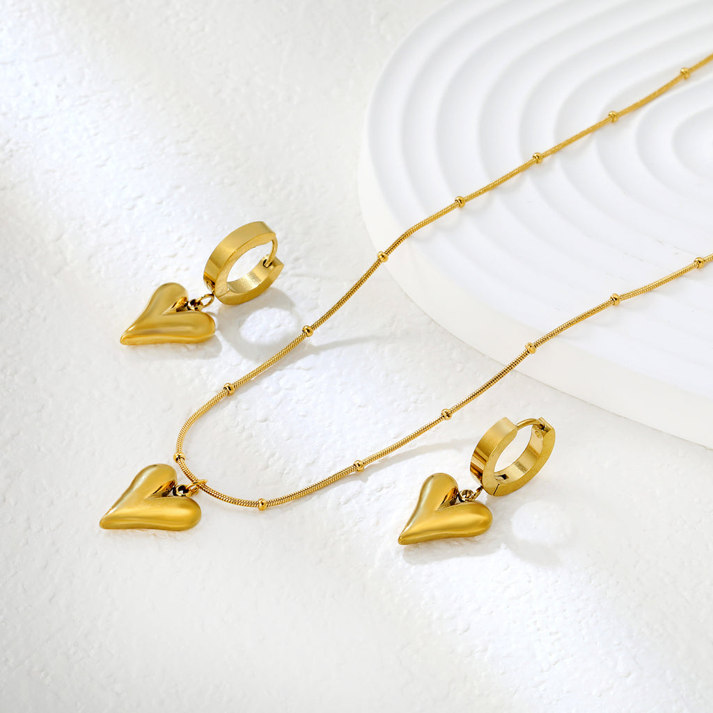 ZANORA Ishq - Pointed Heart Jewelry Set
