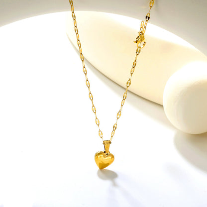 ZANORA - Heart Pendant Lip Necklace