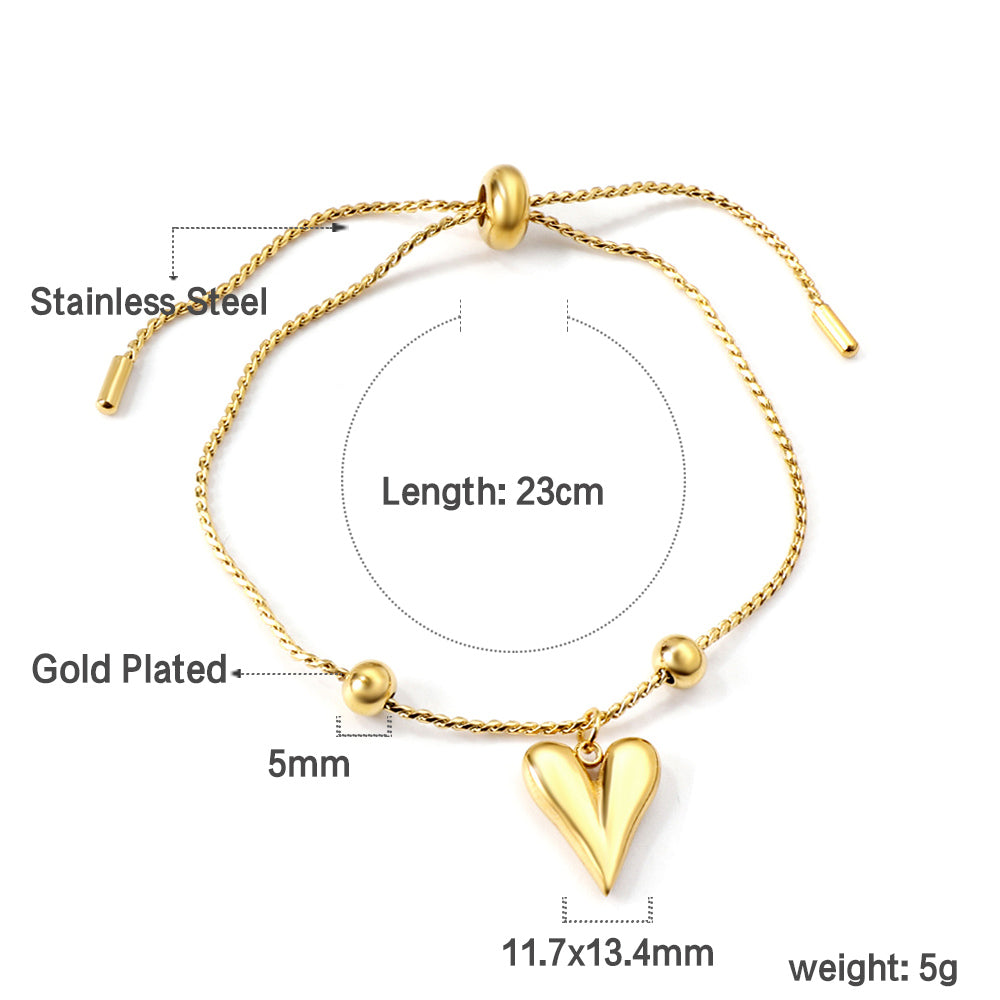 ZANORA  - Heart Shaped Pendant Bracelet