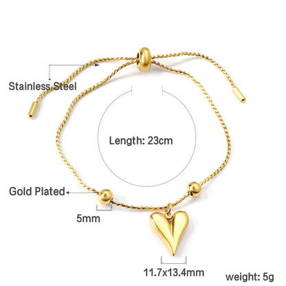 ZANORA  - Heart Shaped Pendant Bracelet