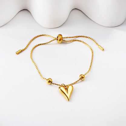 ZANORA  - Heart Shaped Pendant Bracelet