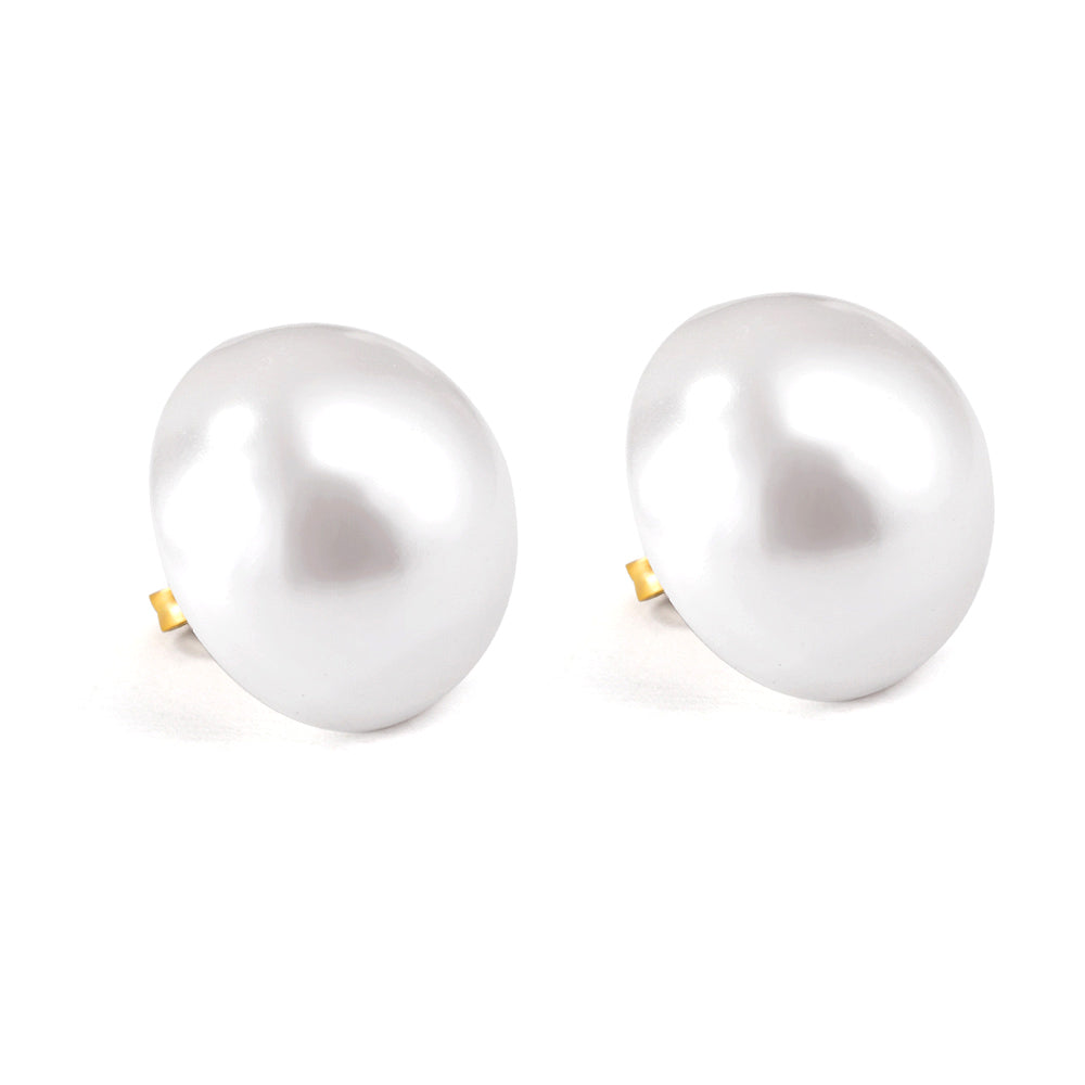 ZANORA  - White Pearl Earring