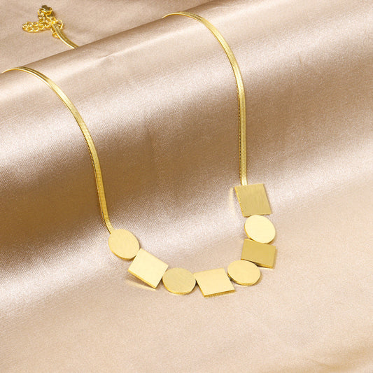 ZANORA  - Square Brushed Pendant Necklace