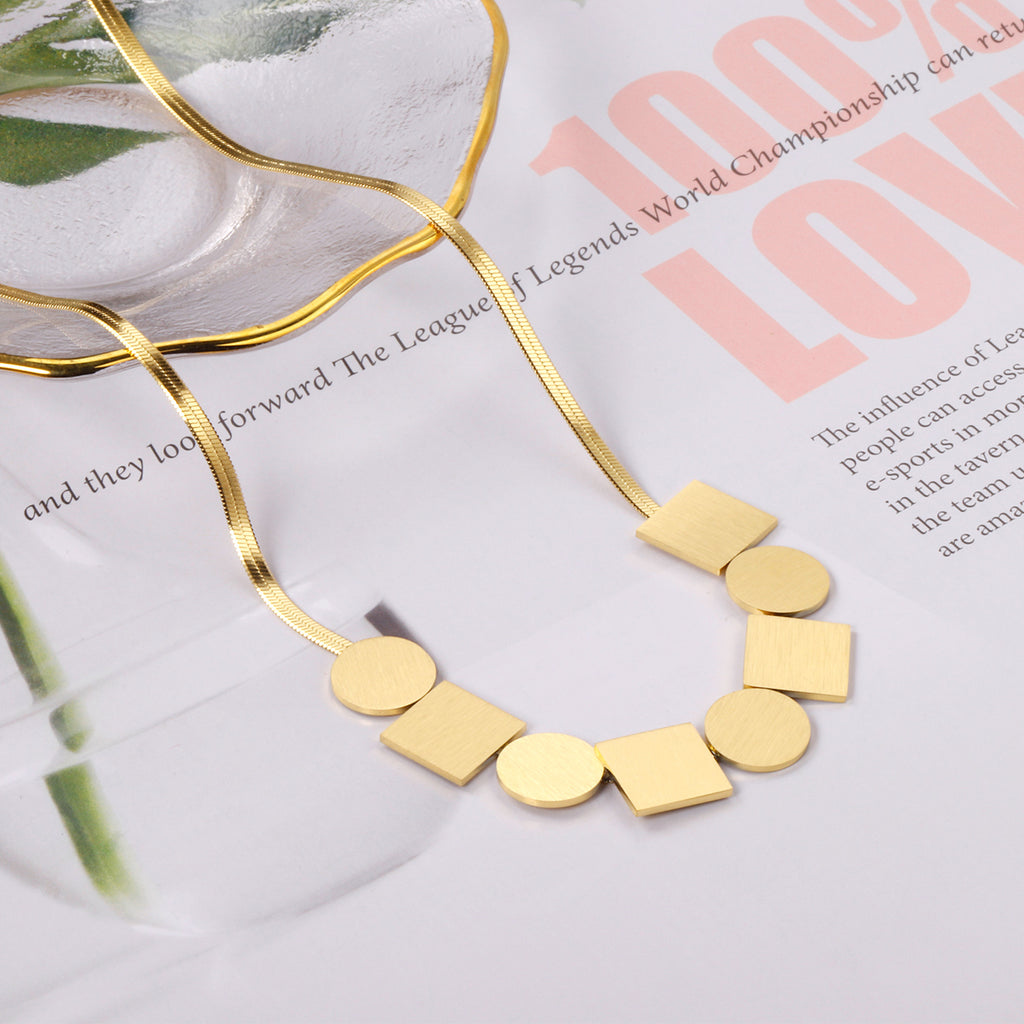 ZANORA  - Square Brushed Pendant Necklace