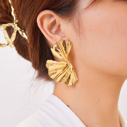 ZANORA  - Petal Earring
