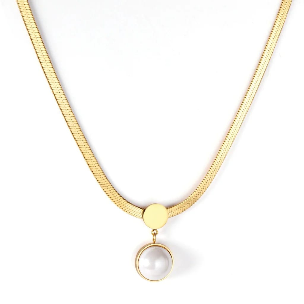 ZANORA  - White Pearl Flat Pendant Necklace