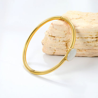 ZANORA - Oval White Cat's Eye Bangle