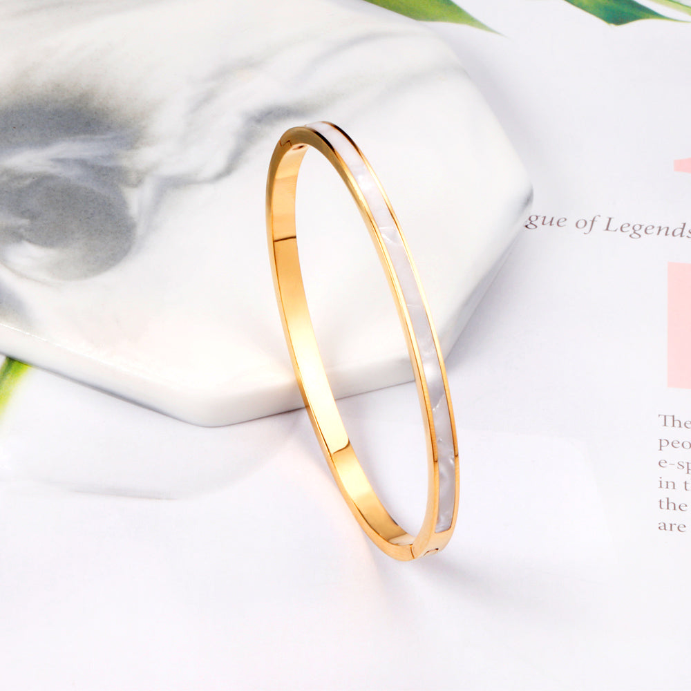 ZANORA - Gold & White Zirconia Bangle